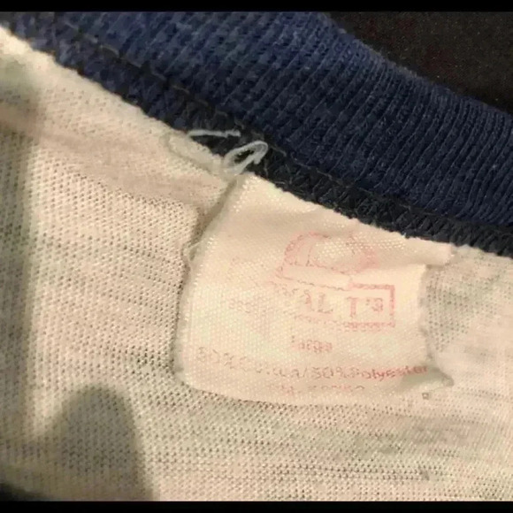 Vintage Willie Nelson T shirt - Picture 3 of 5